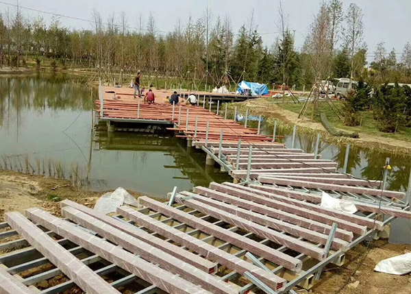 ���̰���